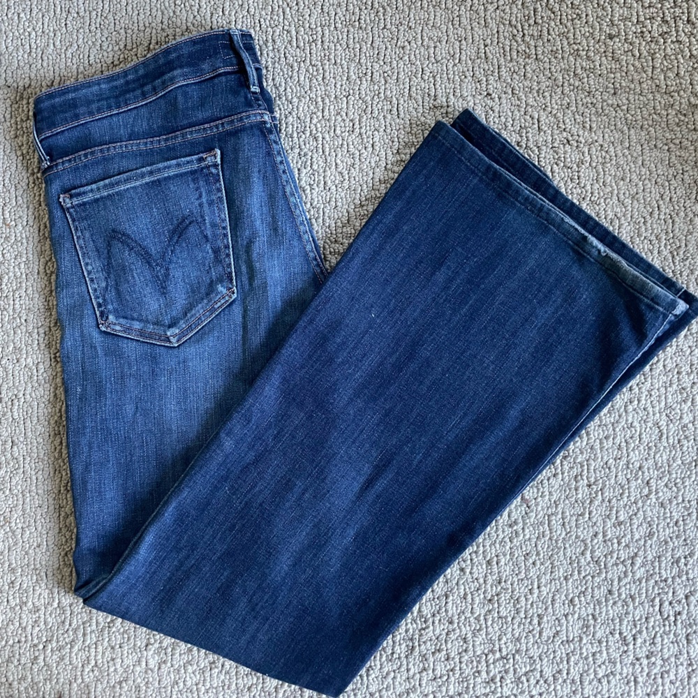 Mother The Wilder Jean in Love Potion No. 9 size 31 medium wash flare